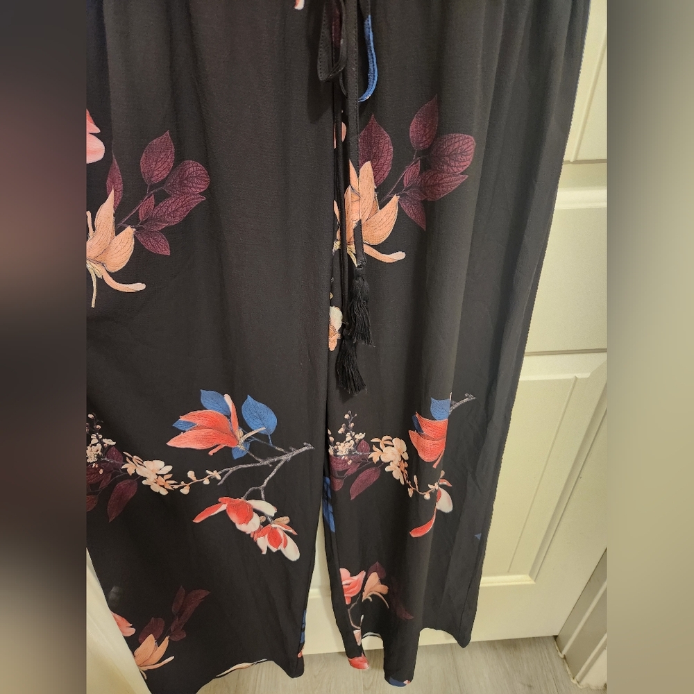 City Chic Size 14 Black Floral - Picture 4 of 16